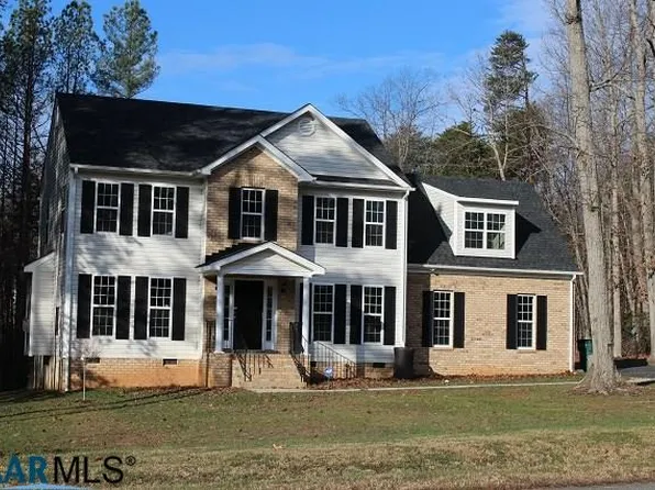 330 Cunningham Mdws, Palmyra, VA 22963