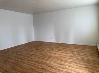 3715 S 141st St #3, Seattle, WA 98168