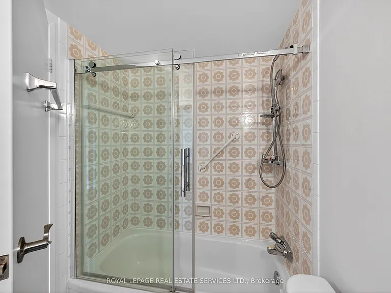 2185 Marine Dr #505 — Photo 30