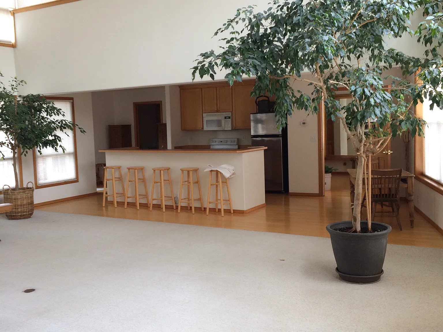1 bed, 1900 sqft, $2,850 — Photo 4