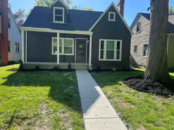 1562 Holderby Rd, Huntington, WV 25701