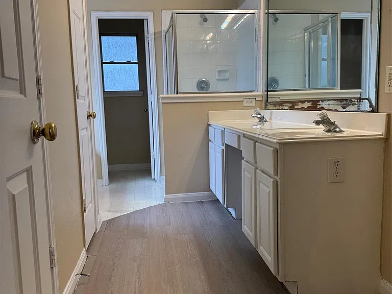 4018 Longway Estates Ct — Photo 12