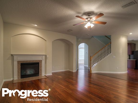 2nd image of 3208 Trafalgar Ct