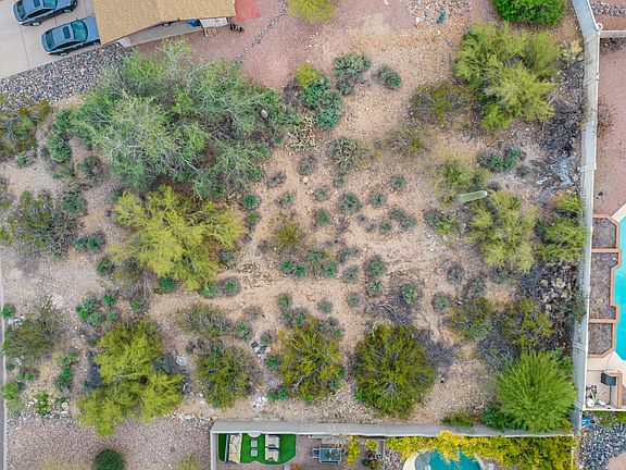 2nd image of 11414 N PINTO Drive #2