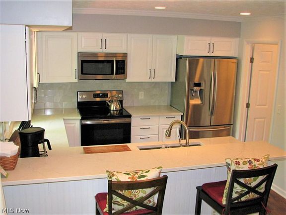 3rd image of 535 Russet Woods Ln #26