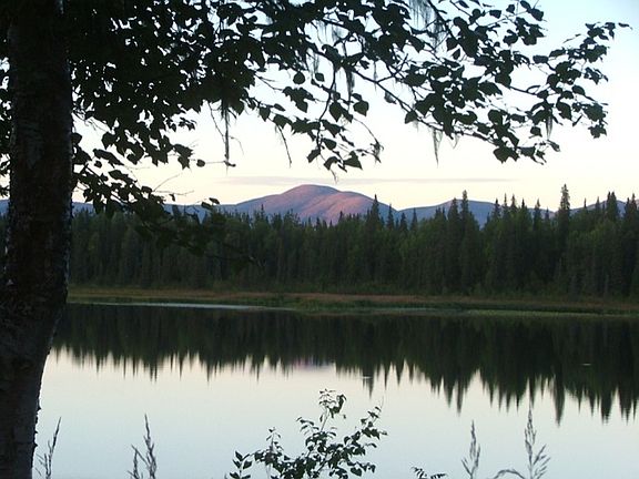 Nearby Lake 6 miles away