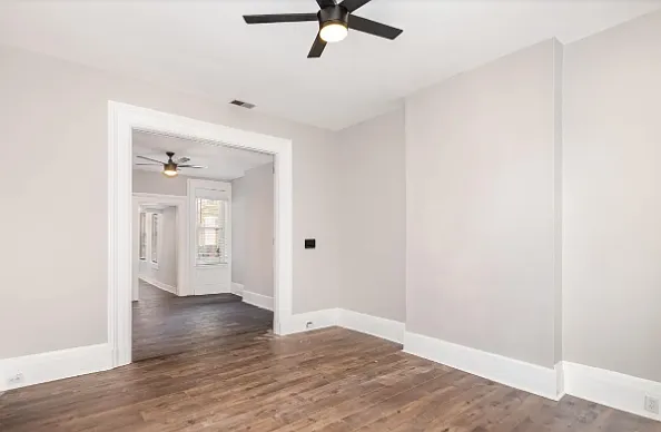 3 bed, 3.5 bath, $2,400 — Photo 4