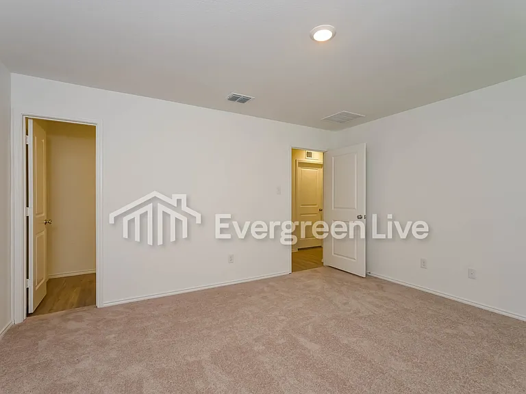 118 Harvest St — Photo 11
