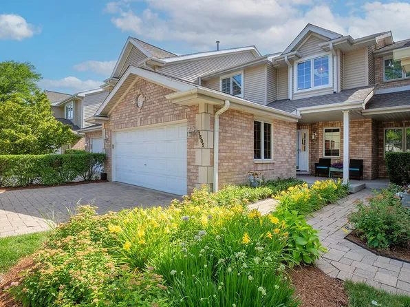 1605 Park Ridge Point, Park Ridge, IL 60068