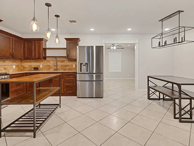 239 Peabody Ave #1 — Photo 4