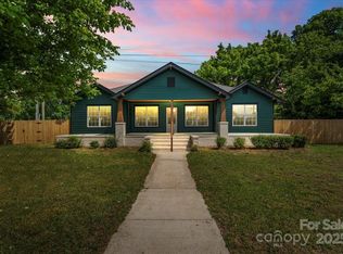 6034 Tuckaseegee Rd, Charlotte, NC 28208