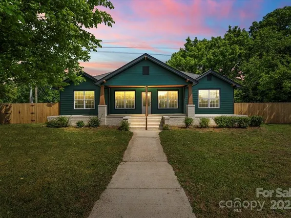 6034 Tuckaseegee Rd, Charlotte, NC 28208