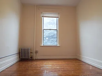 Rented by Evergreen Realty & Investments