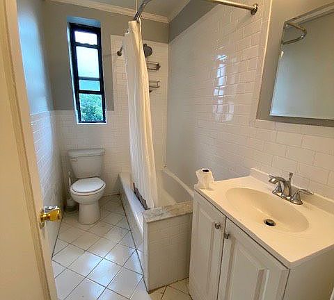 2nd image of 311 Main St #2F
