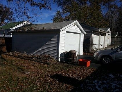 4th image of 348 Marmion Ave