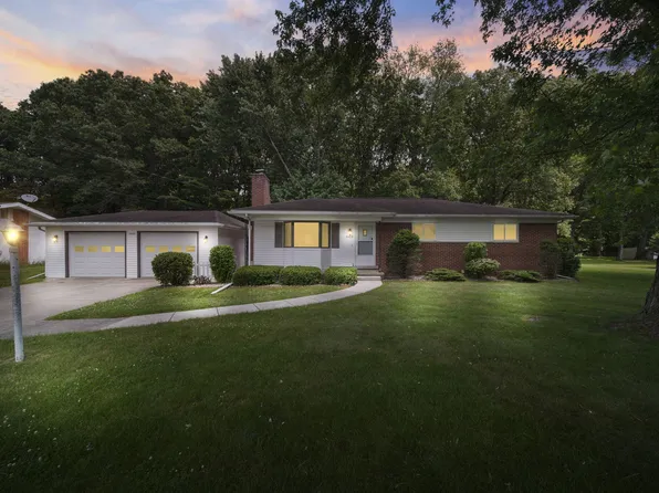 3469 Northlands Ave, Jackson, MI 49201