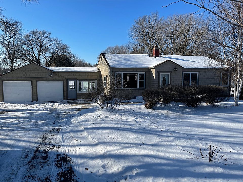 1st image of 2845 Fairview Ave N