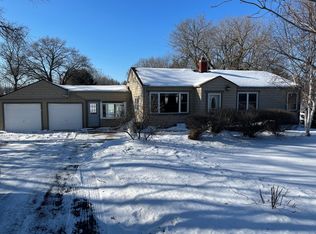 2845 Fairview Ave N, Roseville, MN 55113