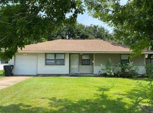 4810 Bellaire Ave, Groves, TX 77619