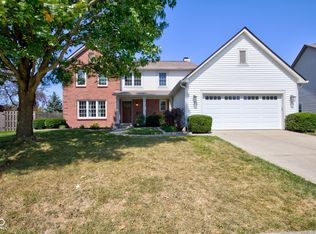 14577 Waverly Dr, Carmel, IN 46033