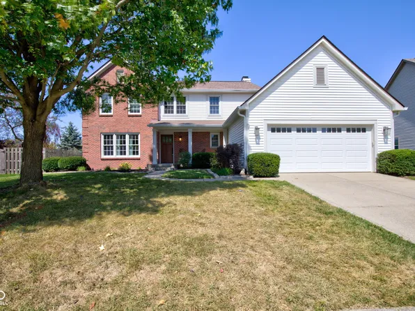 14577 Waverly Dr, Carmel, IN 46033