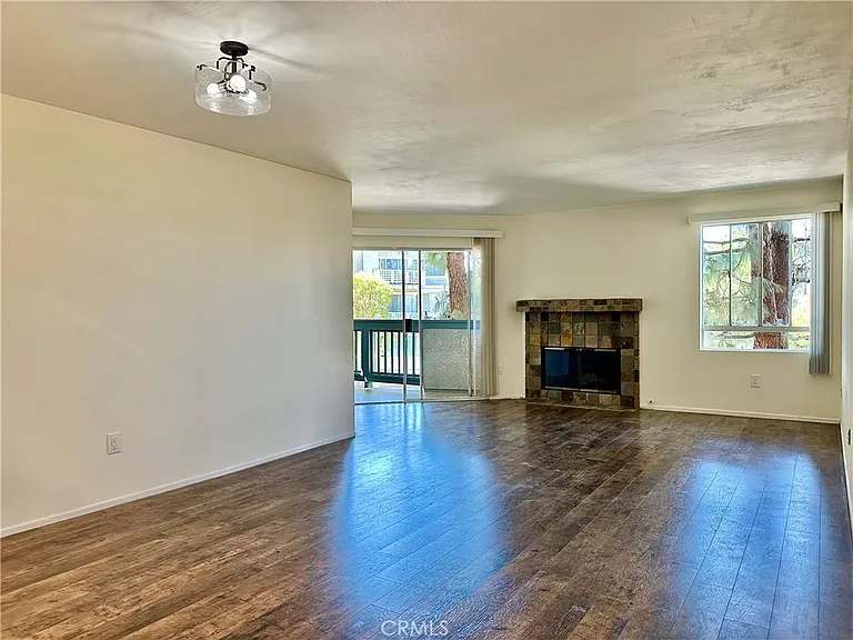 1441 Brett Pl #249 — Photo 9