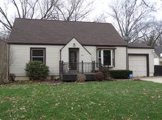 2250 Quayle Dr, Akron, OH 44312