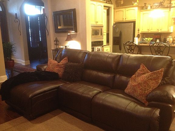 3rd image of 303 Breemen Cir