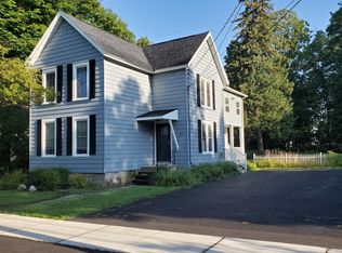 517 Orchard St #1, Fayetteville, NY 13066