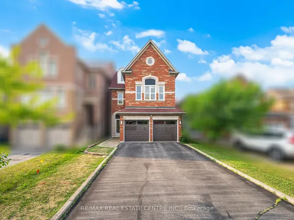 24 Futura Ave, Richmond Hill, ON L4S 1V2