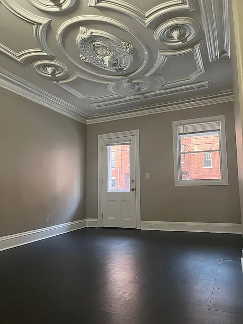 3 bed, 1800 sqft, $4,500 — Photo 3
