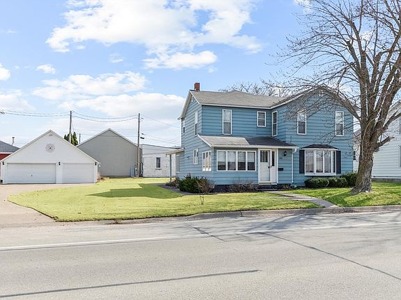 3rd image of 311 Broad St