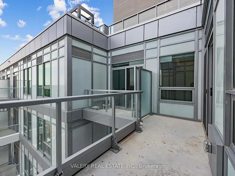 500 Plains Rd E #Penthouse 01 — Photo 18