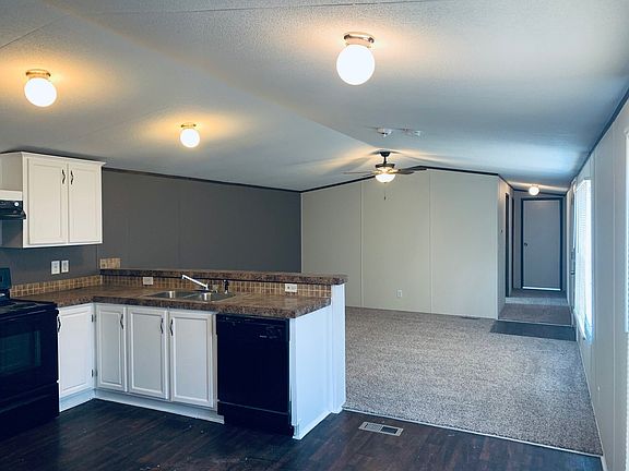 3rd image of 920 Century Plaza Dr #579