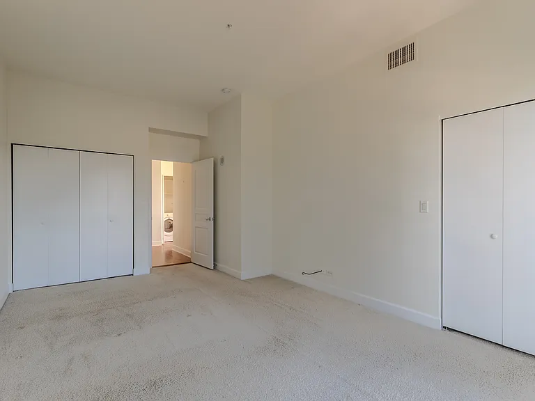 25 N Downing St #2402 — Photo 25
