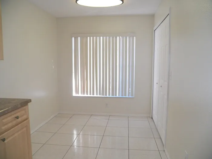 411 Abigail Rd — Photo 5