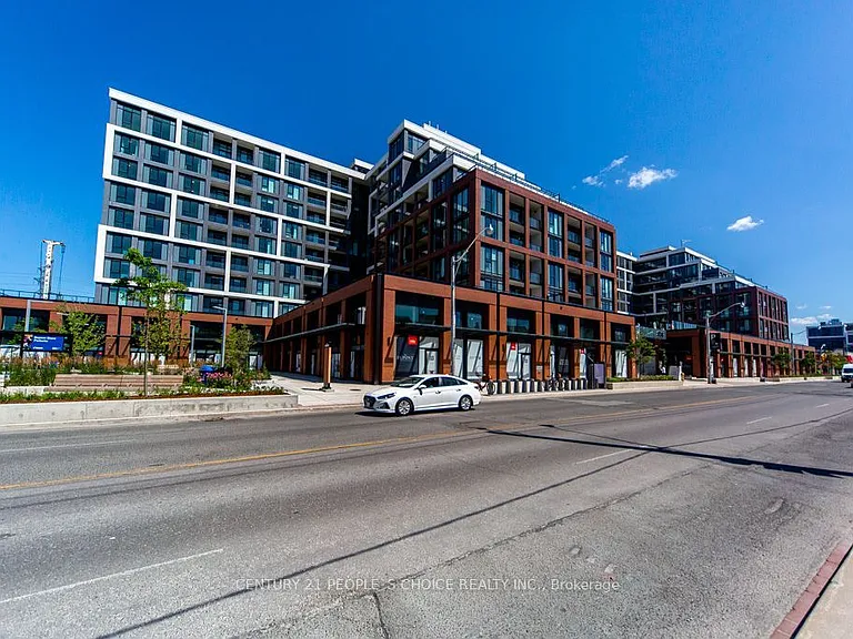 858 Dupont St #Penthouse 32 — Photo 12