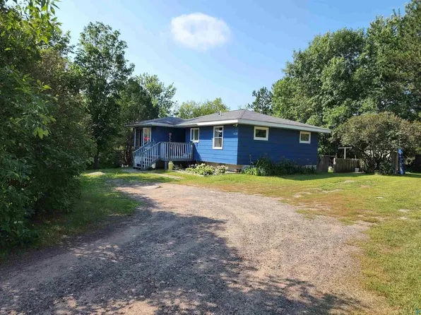 1119 28th St #A, Cloquet, MN 55720