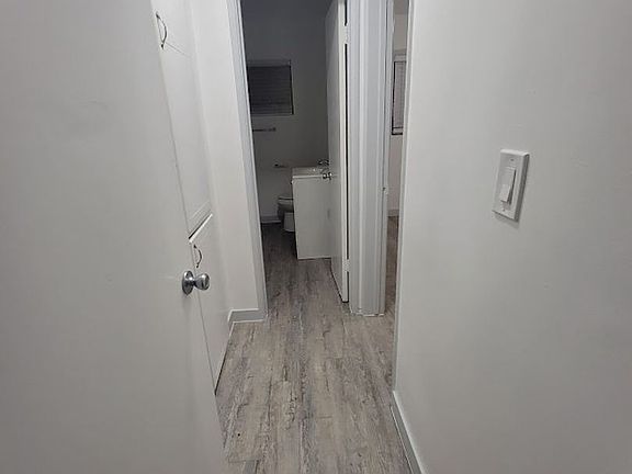 4th image of 10942 Crenshaw Blvd APT 2