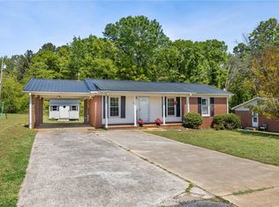 309 E Hampton Ave, Honea Path, SC 29654