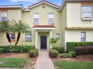 457 Madison Cir, Davenport, FL 33896