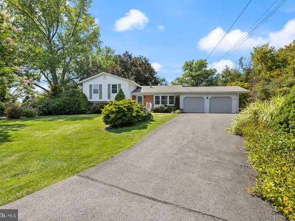 13320 Pepper Ct, Germantown, MD 20874