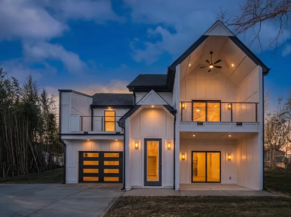 301 Front St, Easley, SC 29642