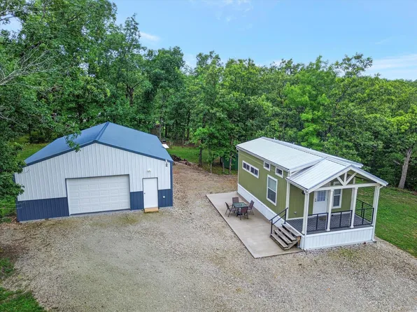 22440 Maple Street, Pittsburg, MO 65724