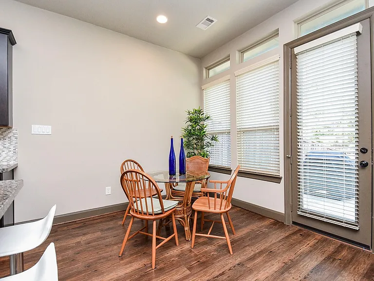 78 Aventura Pl — Photo 8