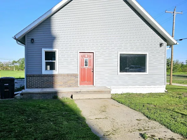 175 N Jackson Ave, Grafton, NE 68365