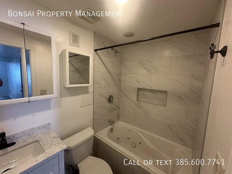 1247 W Bridalwood Loop — Photo 16