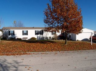 2762 S Grasshill St, Brookline, MO 65619