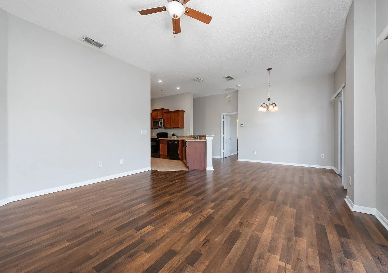 10335 Winding Marsh Trl — Photo 3