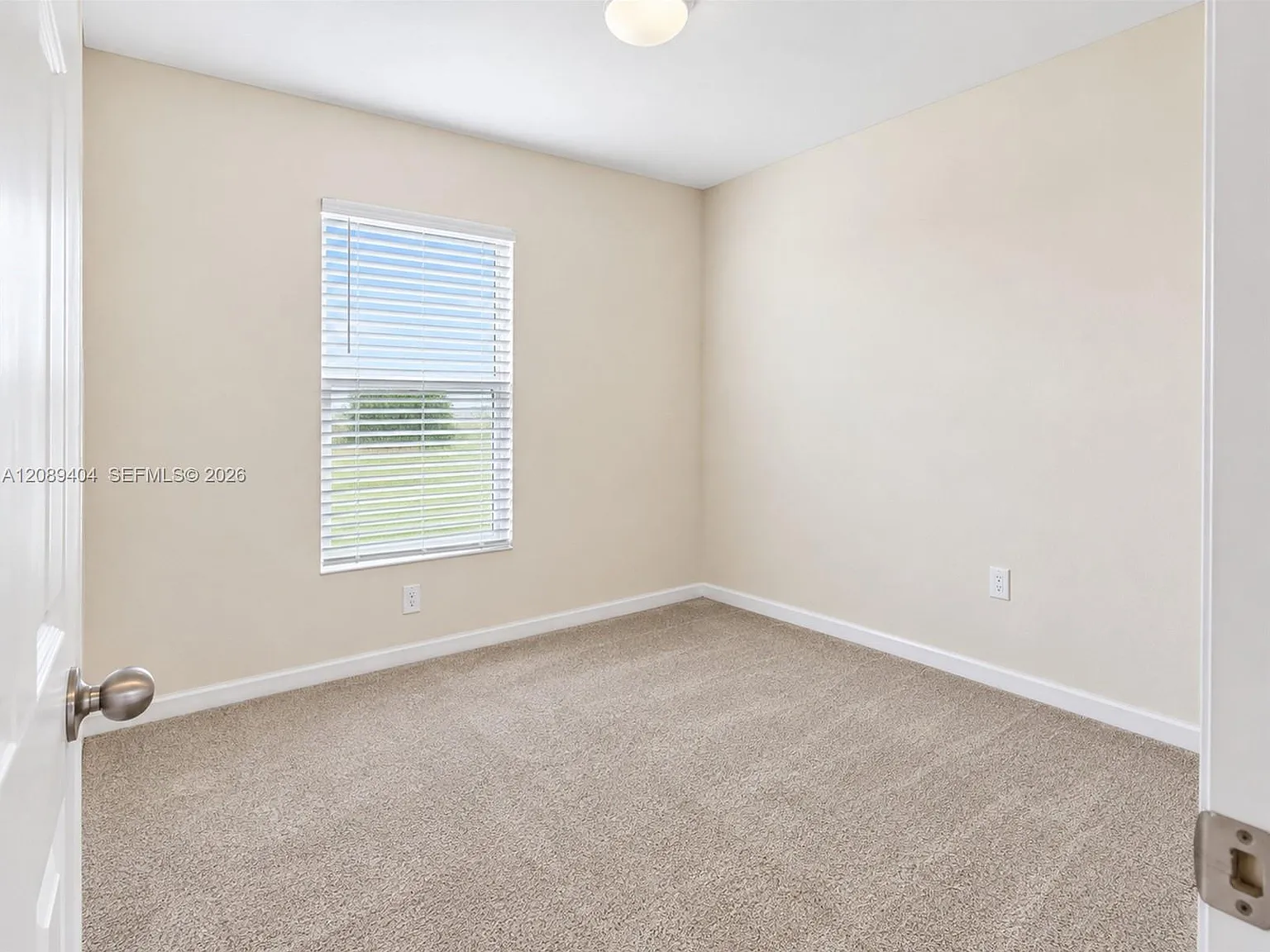 3 bed, 2.0 bath, $2,000 — Photo 3